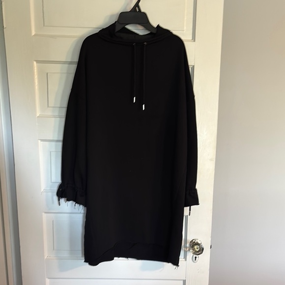 Topshop Dresses & Skirts - Topshop Black Hoodie Dress